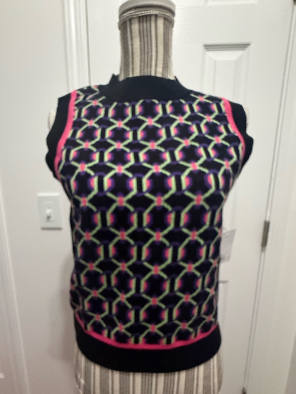Sleeveless Geometric Knit Top Sweater Vest Pink & Lime Accents NWT